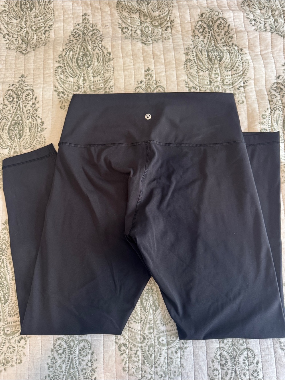 Lululemon Wunder Under Black High-Rise Leggings size 10